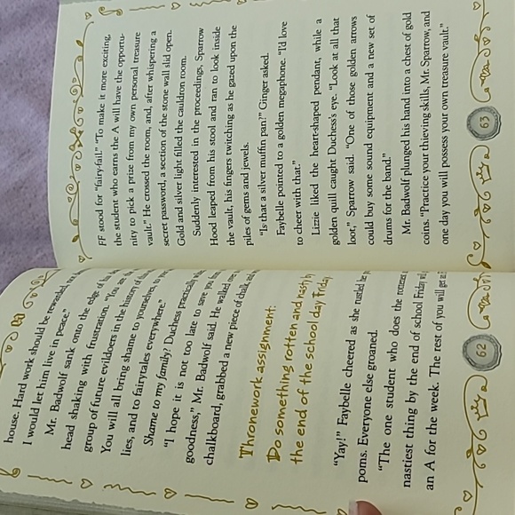 Ever After High: Next Top Villian Hardcover Book - Picture 3 of 3